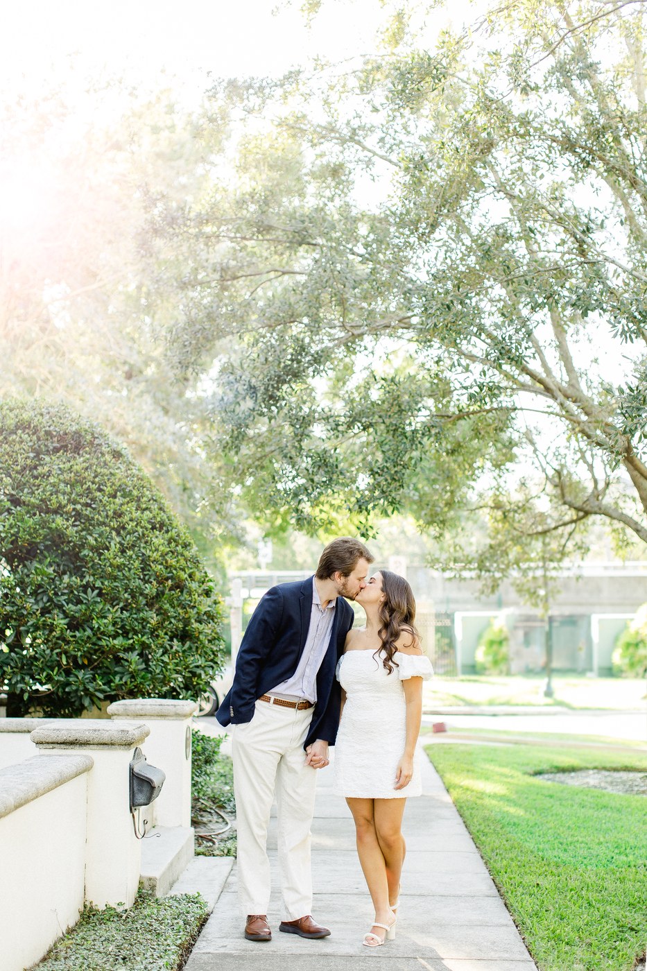 Davis Island engagement session — Tampa Bay photographer Ailyn La Torre