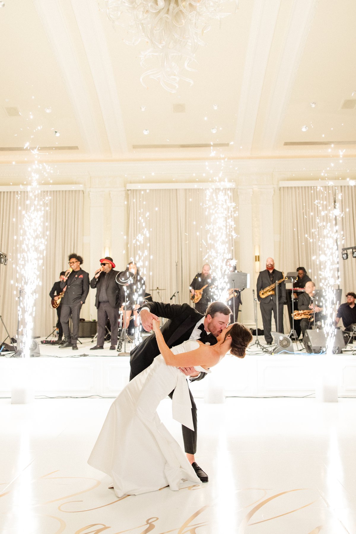 Destination wedding — Tampa Bay wedding photographer Ailyn La Torre