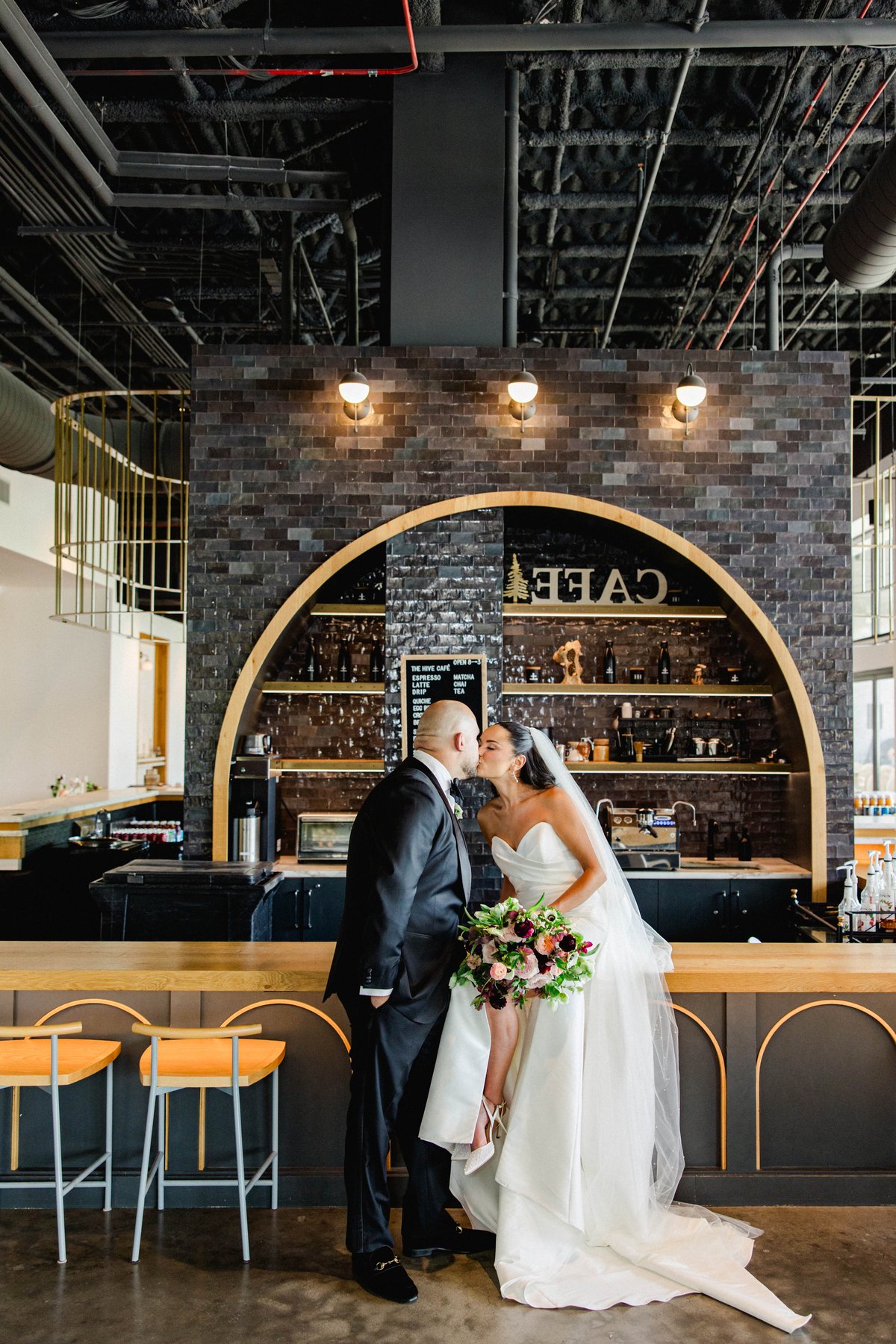 Hyde House wedding — Tampa Bay wedding photographer Ailyn La Torre