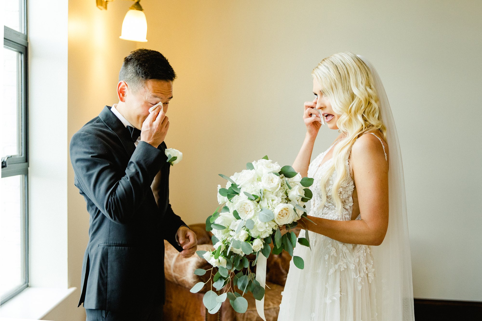 Oxford Exchange wedding — Tampa Bay wedding photographer Ailyn La Torre