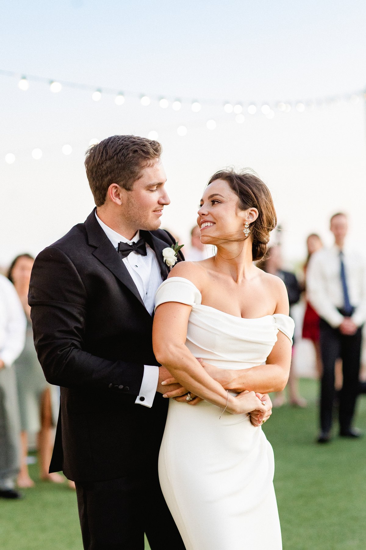 Sand Pearl wedding — Tampa Bay wedding photographer Ailyn La Torre